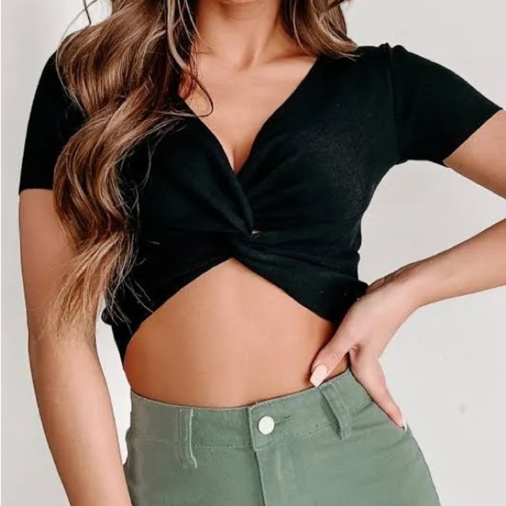 Sexy crop top, knit, nwt
